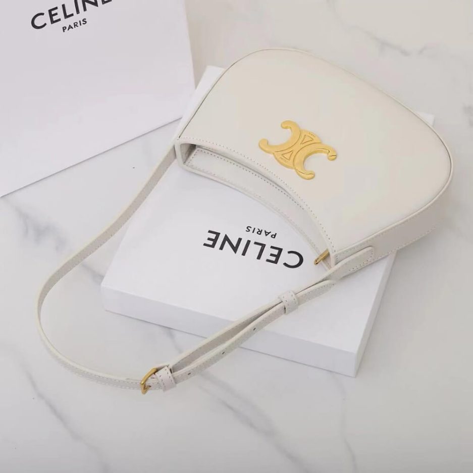 Ce1i*e MEDIUM TILLY BAG in shiny calfskin