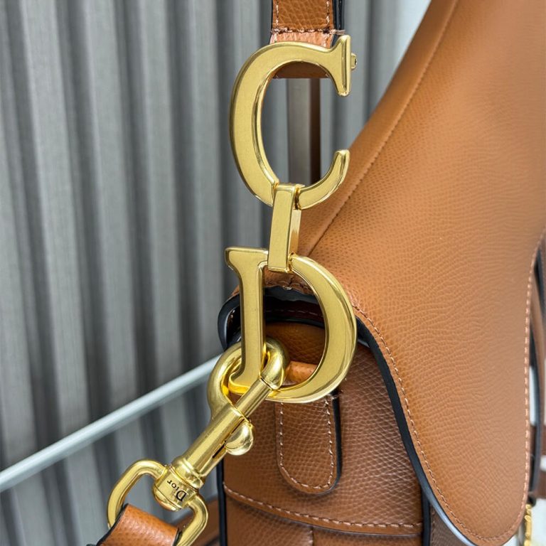 D10r Saddle Bag with Strap